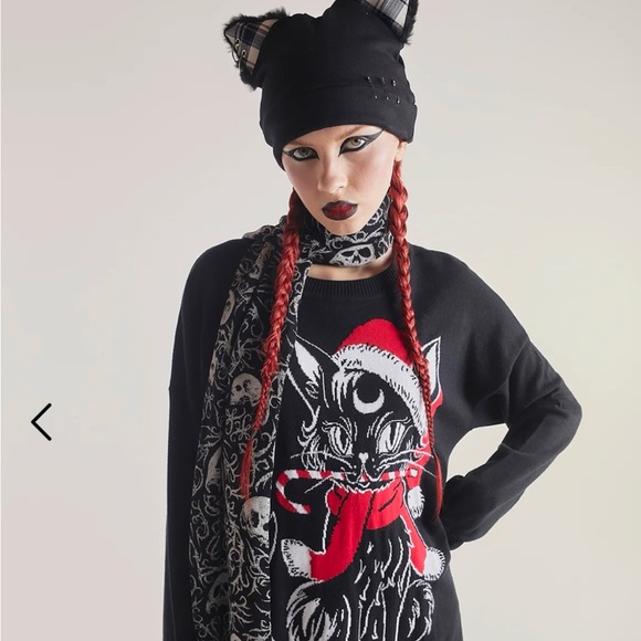 NWT Psycho Kitty Pierced Beanie 
Dolls Kill - Black Widow - Picture 7 of 7